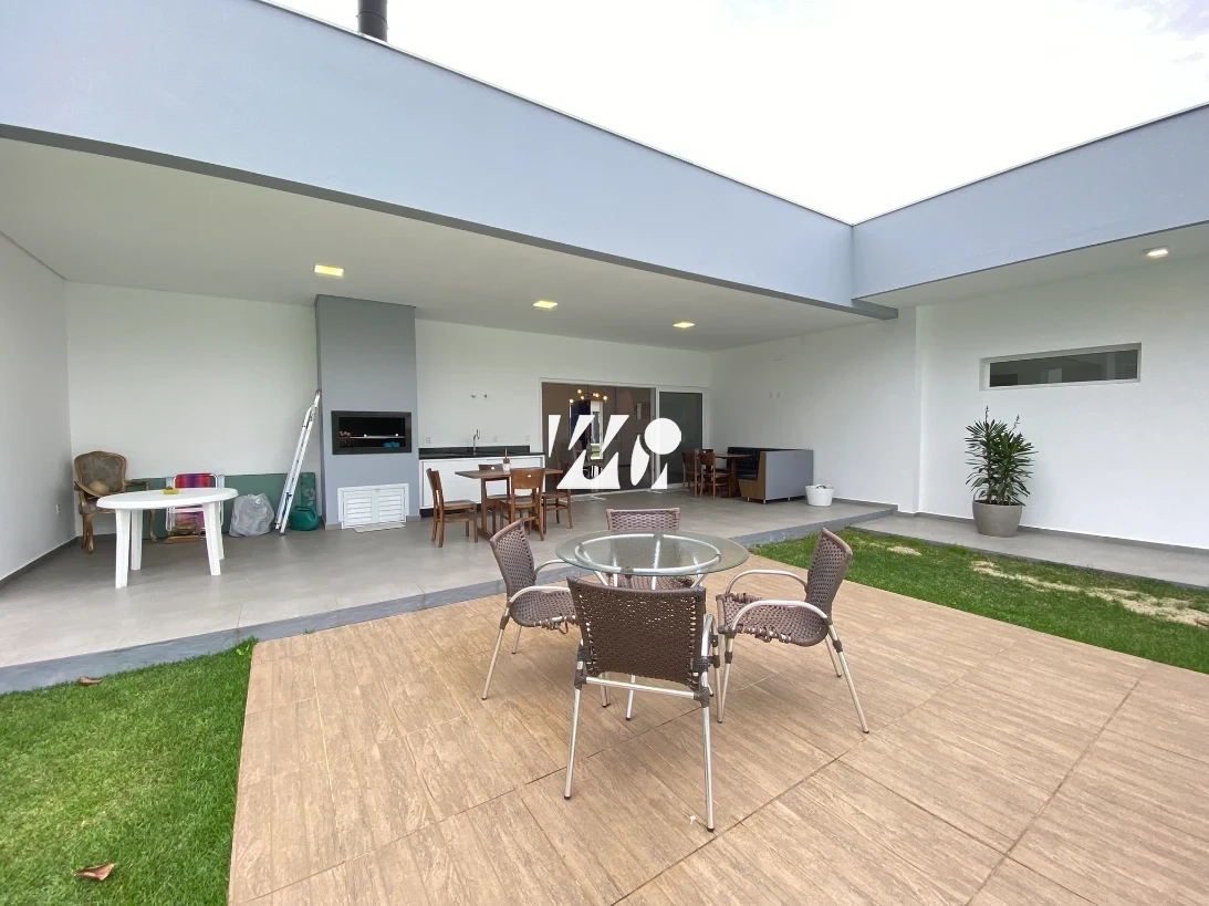 Casa em Sul do Rio, Santo Amaro da Imperatriz. 3 quartos, 340m². Imagem 31 de 34