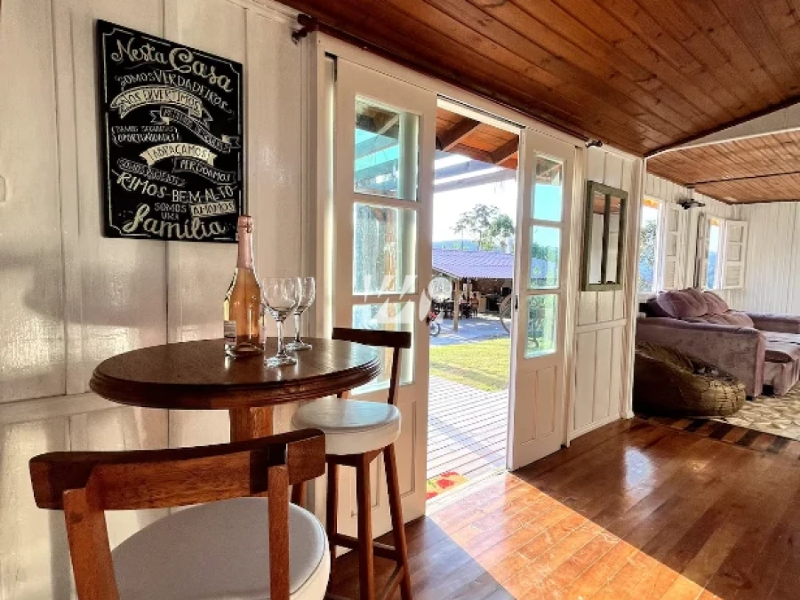 Sítio em Fazenda Sacramento, Águas Mornas. 5 quartos, 500m². Imagem 8 de 50