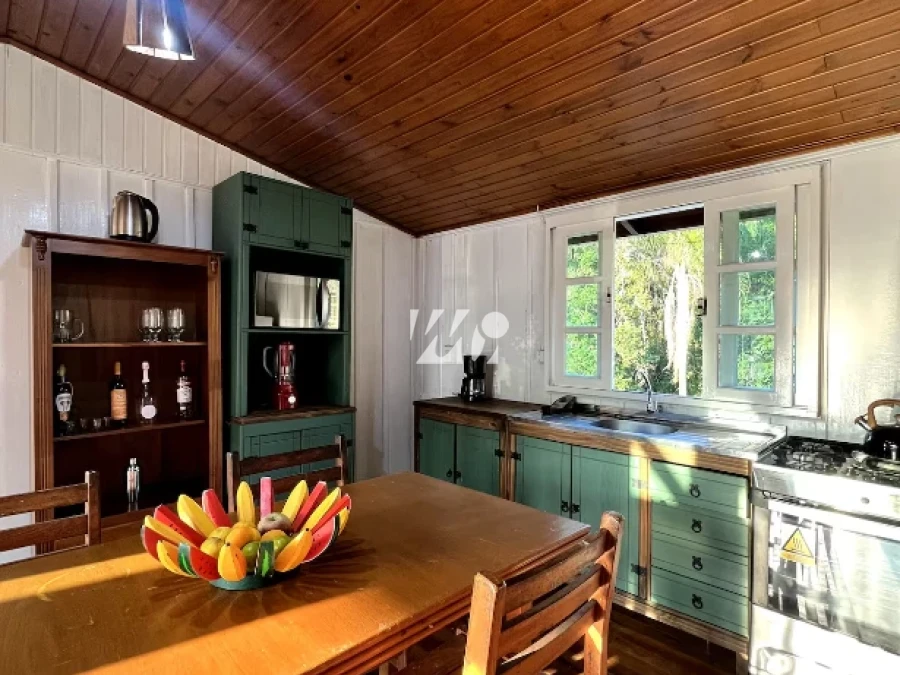 Sítio em Fazenda Sacramento, Águas Mornas. 5 quartos, 500m². Imagem 5 de 50