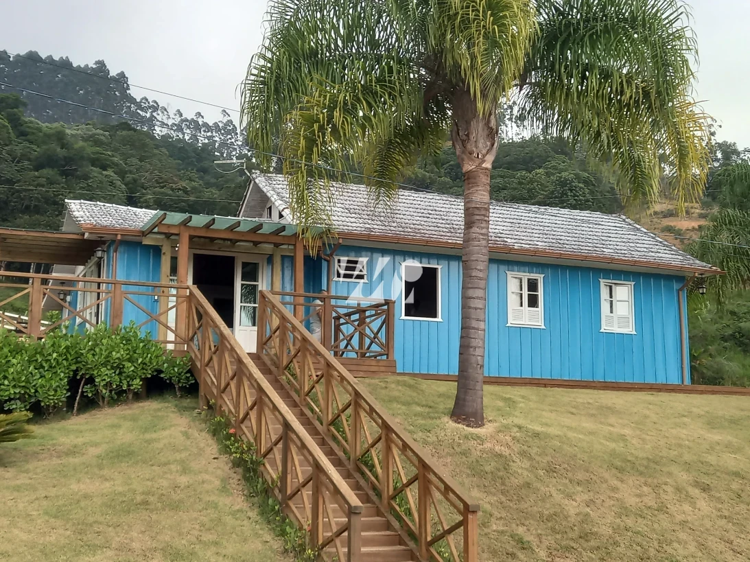 Sítio em Fazenda Sacramento, Águas Mornas. 5 quartos, 500m². Imagem 21 de 50