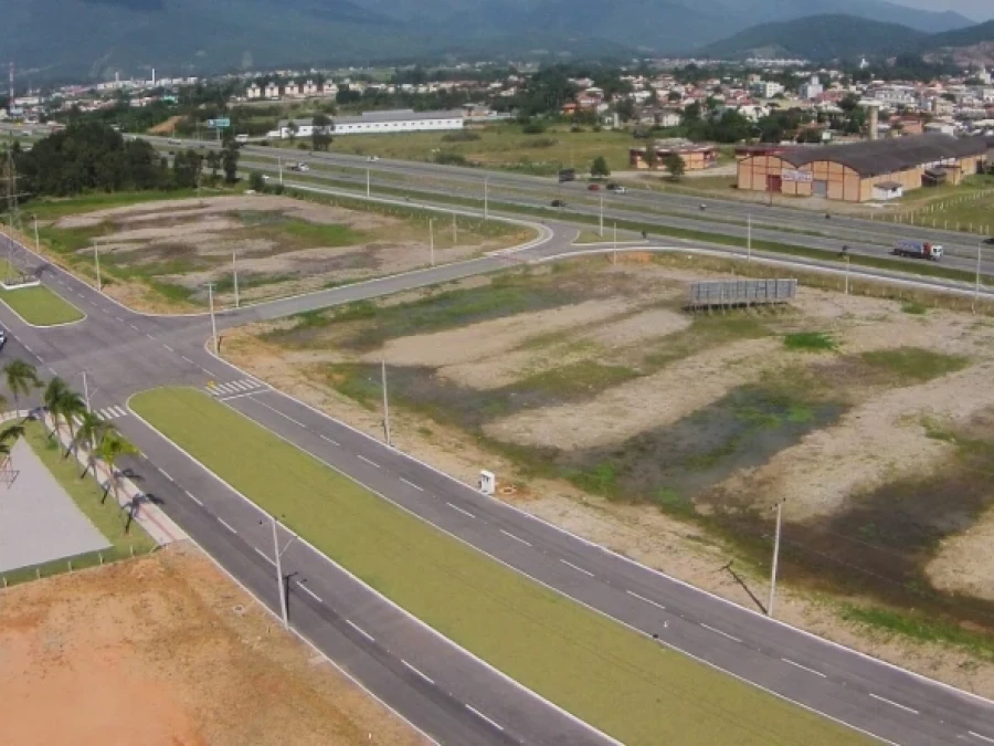 Terreno em Nova Palhoça, Palhoça. 0 quartos, 0m². Imagem 2 de 7