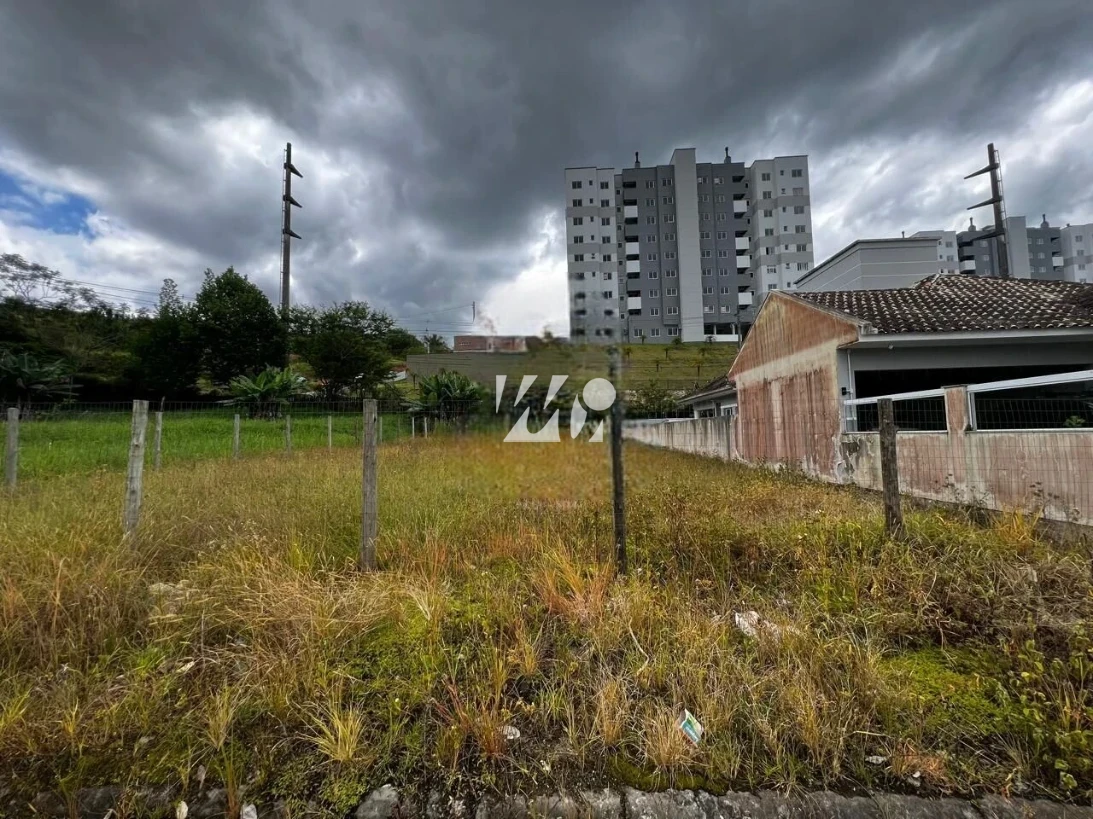 Terreno em Pedra Branca, Palhoça. 0 quartos, 0m². Imagem 2 de 20
