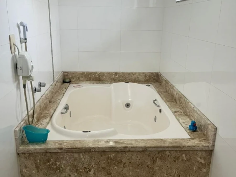 Casa em Jardim Eldorado, Palhoça. 3 quartos, 209m². Imagem 13 de 21