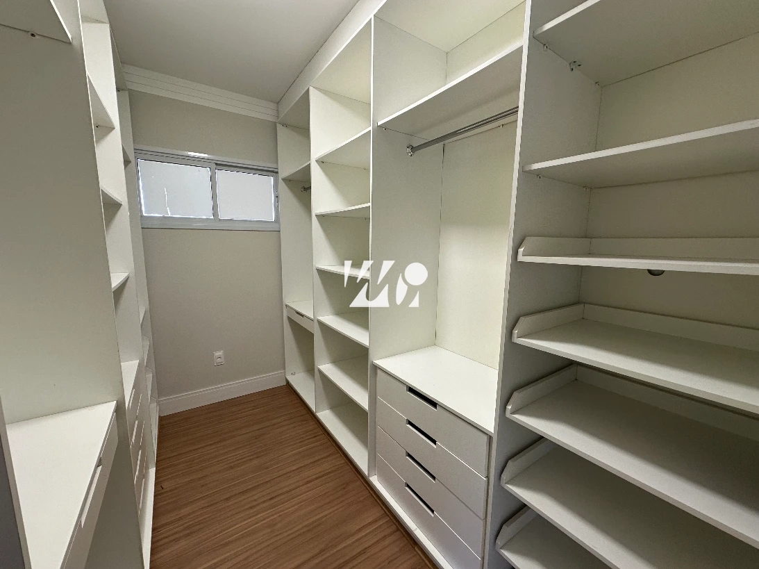 Casa em Pedra Branca, Palhoça. 3 quartos, 200m². Imagem 9 de 18