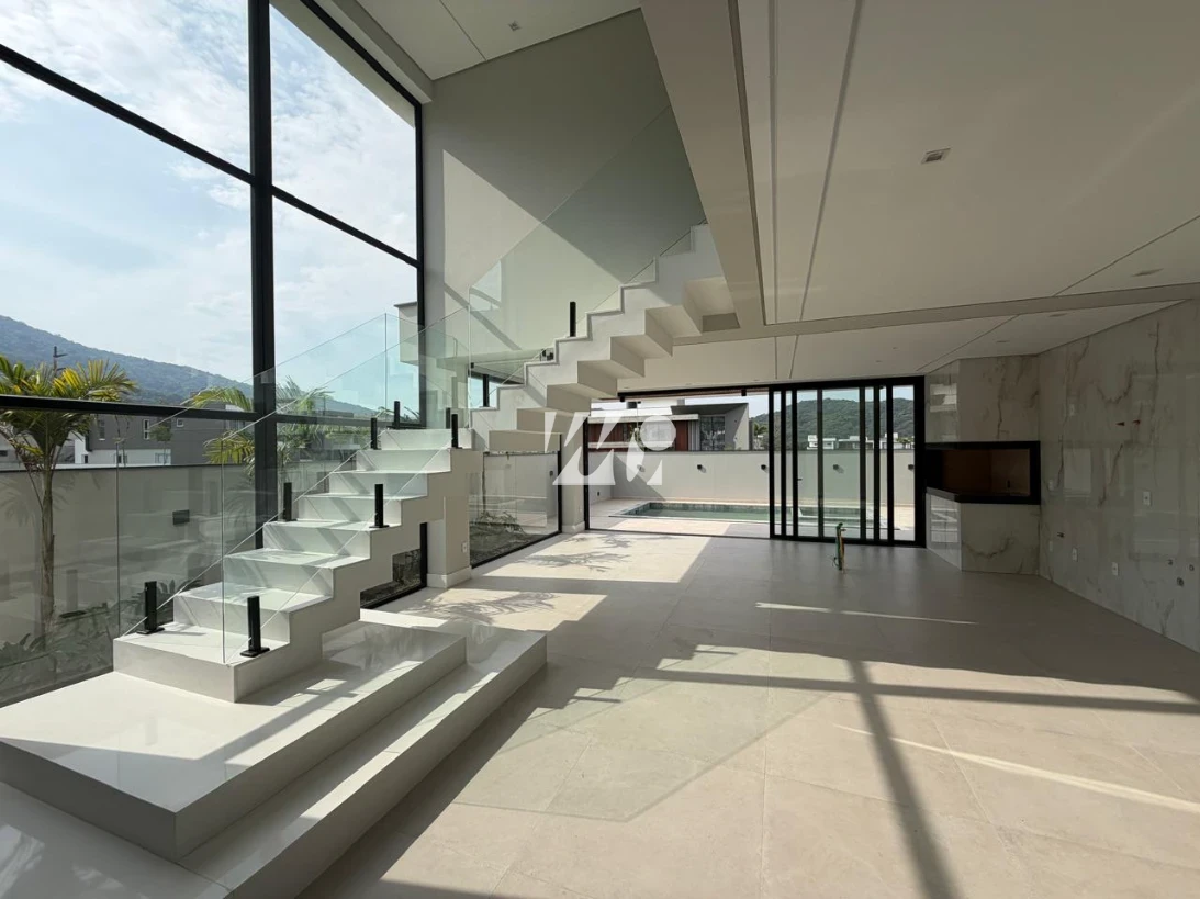 Casa em Pedra Branca, Palhoça. 3 quartos, 263m². Imagem 1 de 16