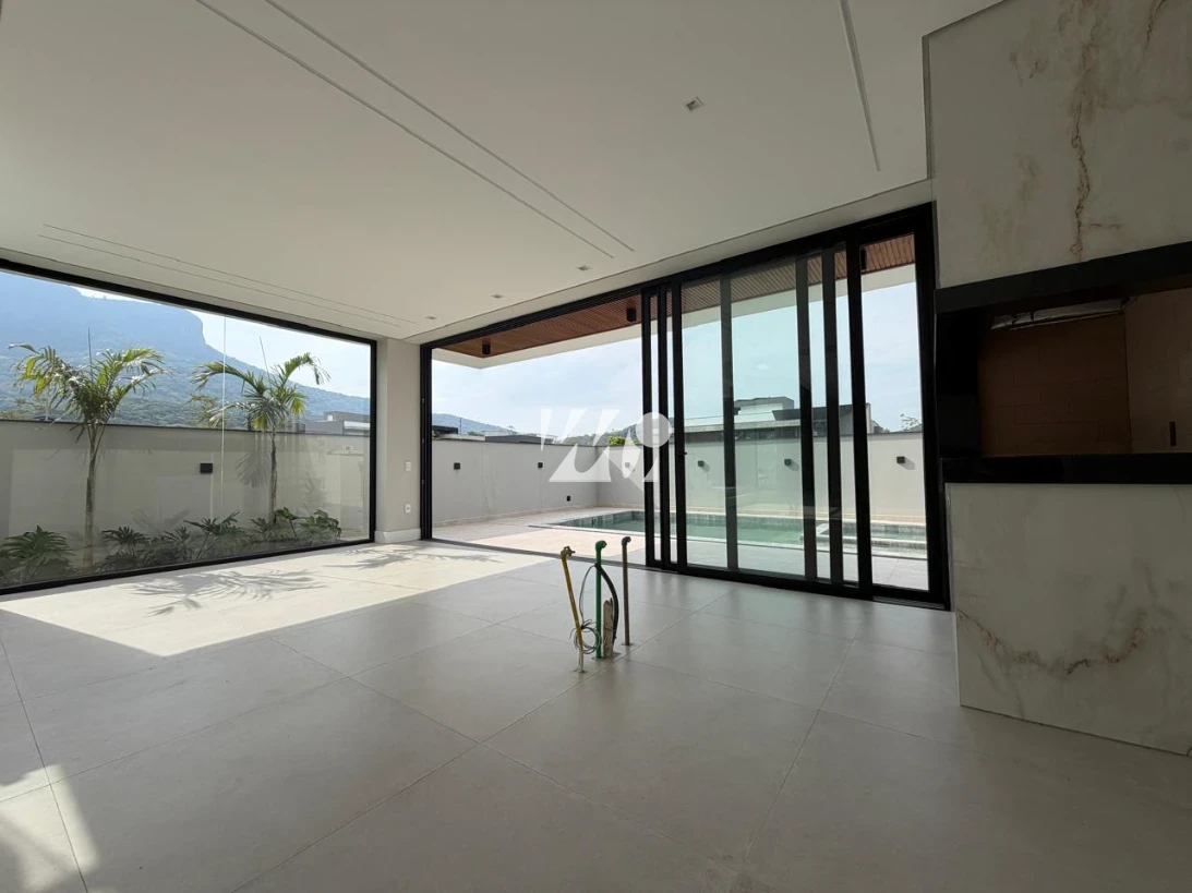 Casa em Pedra Branca, Palhoça. 3 quartos, 263m². Imagem 3 de 16