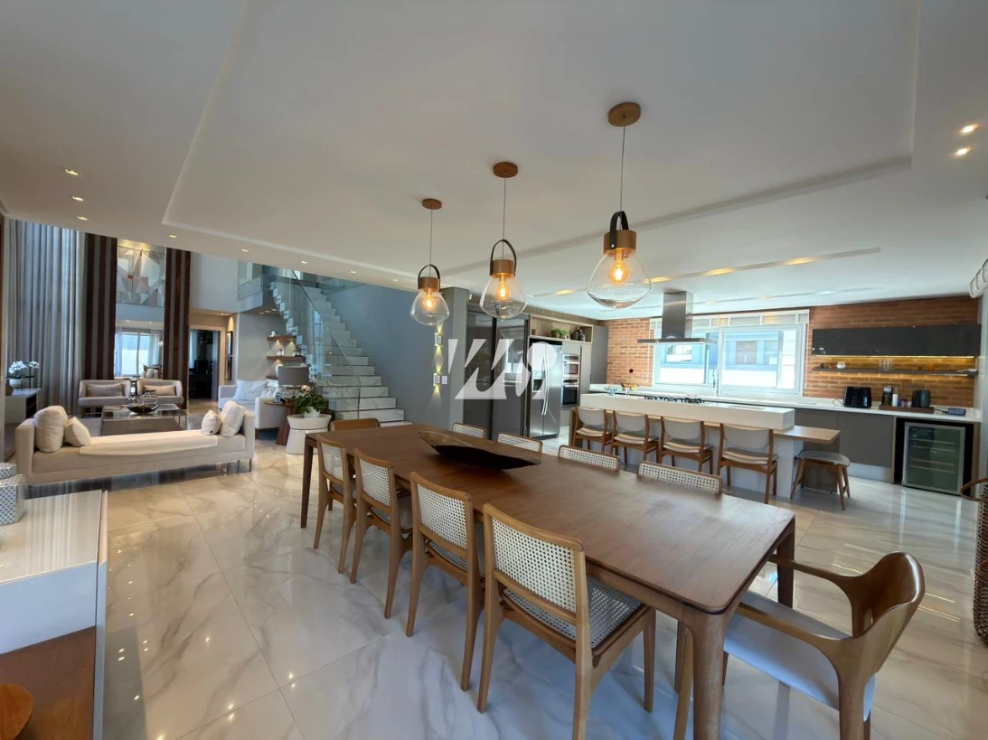 Casa em Pedra Branca, Palhoça. 4 quartos, 442m². Imagem 3 de 17