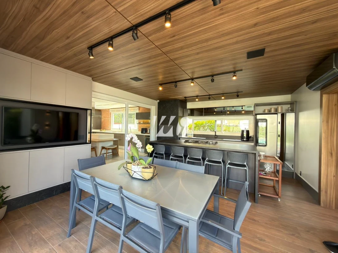 Casa em Pedra Branca, Palhoça. 4 quartos, 442m². Imagem 11 de 17