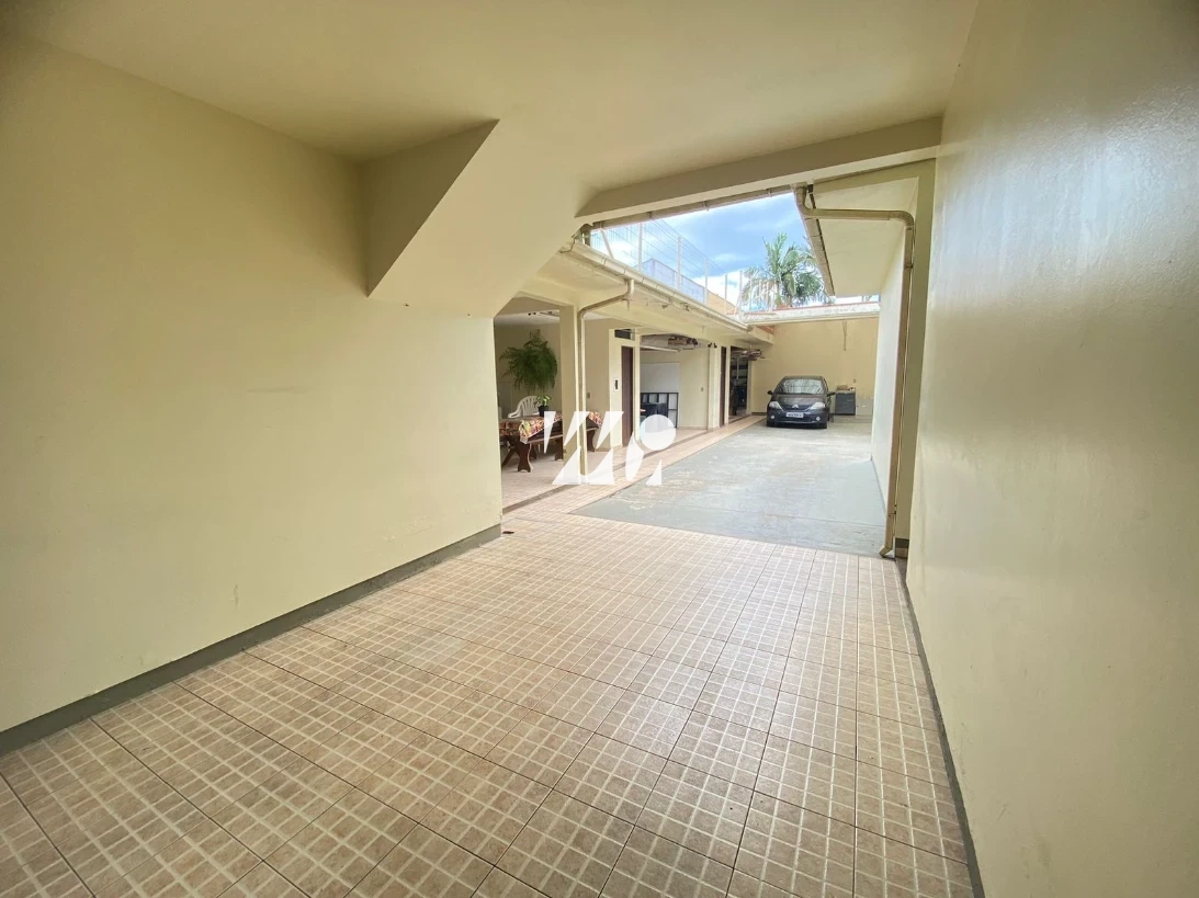 Casa em Ponte do Imaruim, Palhoça. 3 quartos, 200m². Imagem 3 de 27