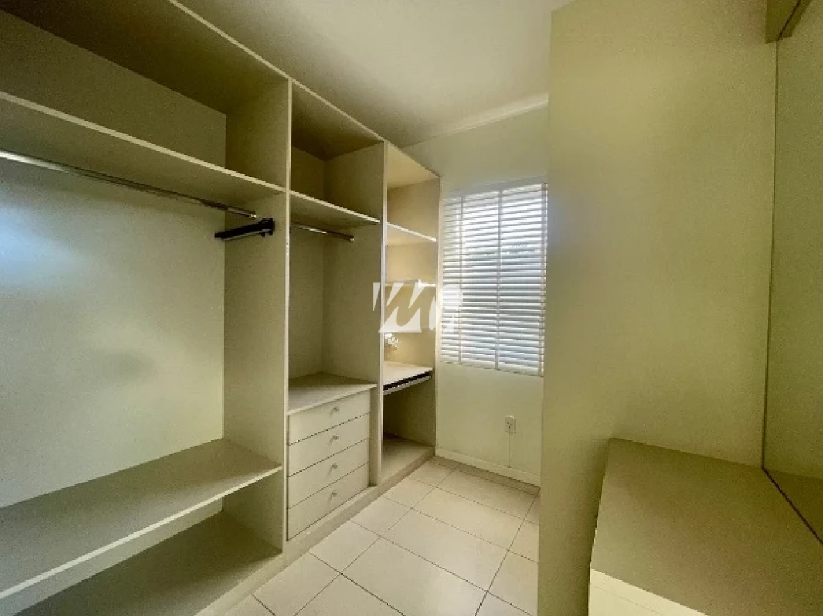 Casa em Pedra Branca, Palhoça. 3 quartos, 240m². Imagem 18 de 29