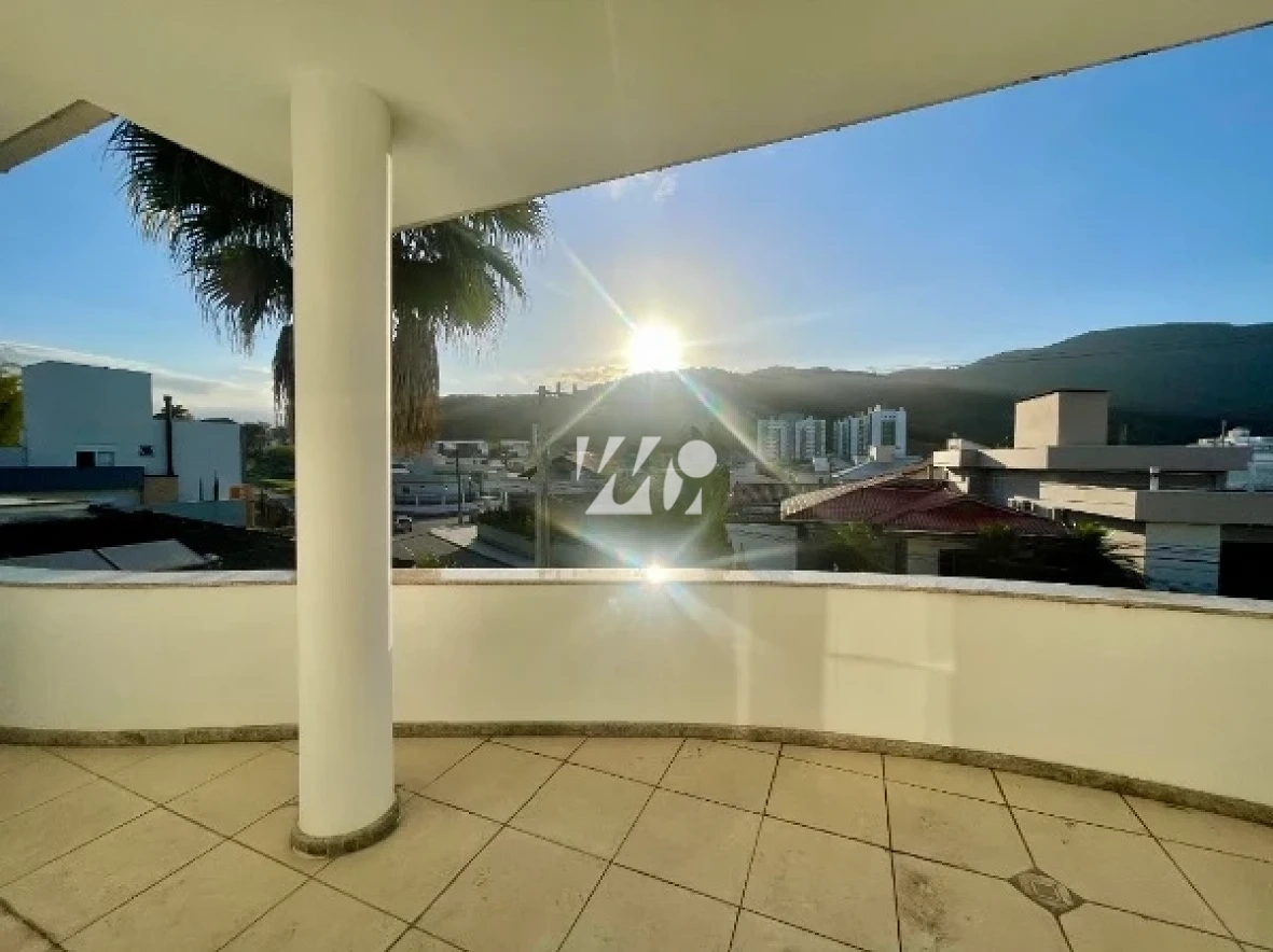 Casa em Pedra Branca, Palhoça. 3 quartos, 240m². Imagem 21 de 29