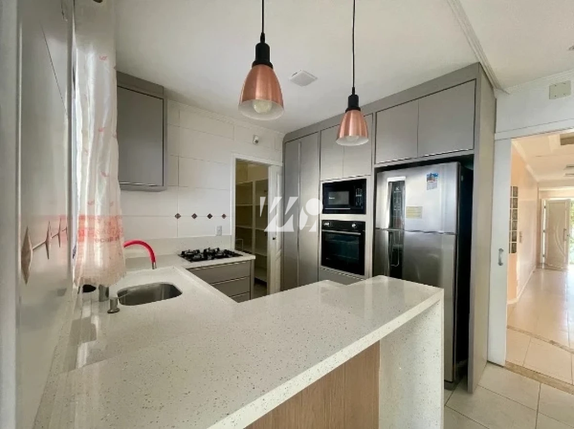 Casa em Pedra Branca, Palhoça. 3 quartos, 240m². Imagem 7 de 29