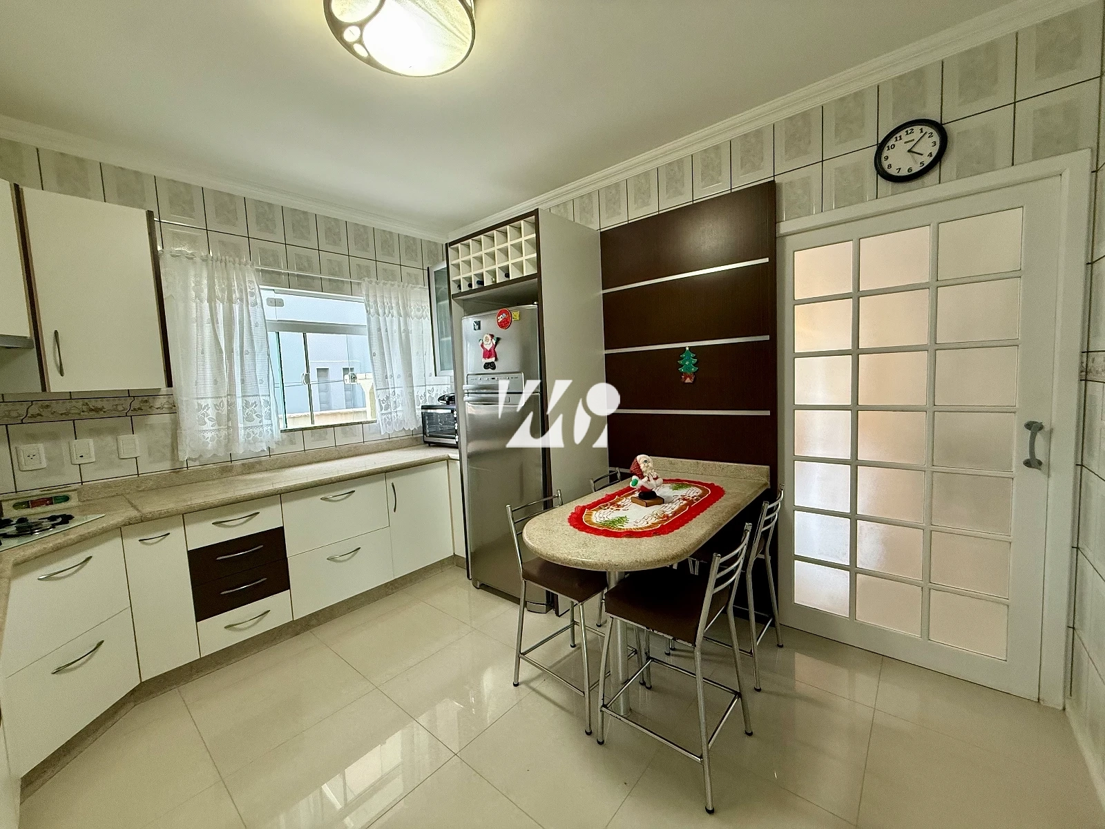 Casa em Pedra Branca, Palhoça. 4 quartos, 211m². Imagem 12 de 29