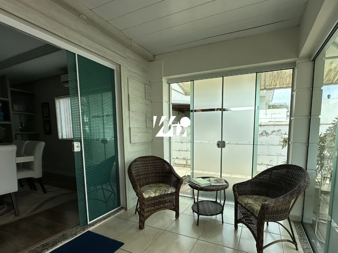 Casa em Pedra Branca, Palhoça. 3 quartos, 206m². Imagem 5 de 18