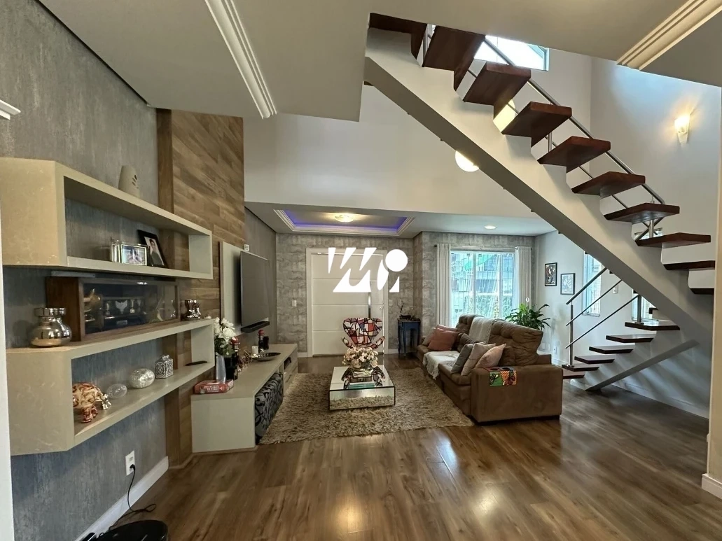 Casa em Pedra Branca, Palhoça. 3 quartos, 206m². Imagem 3 de 18