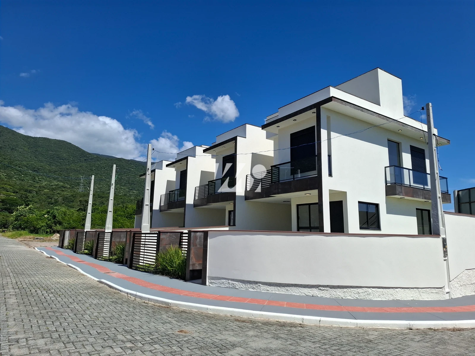 Sobrado Geminado em Praia de Fora, Palhoça. 3 quartos, 100m². Imagem 25 de 39