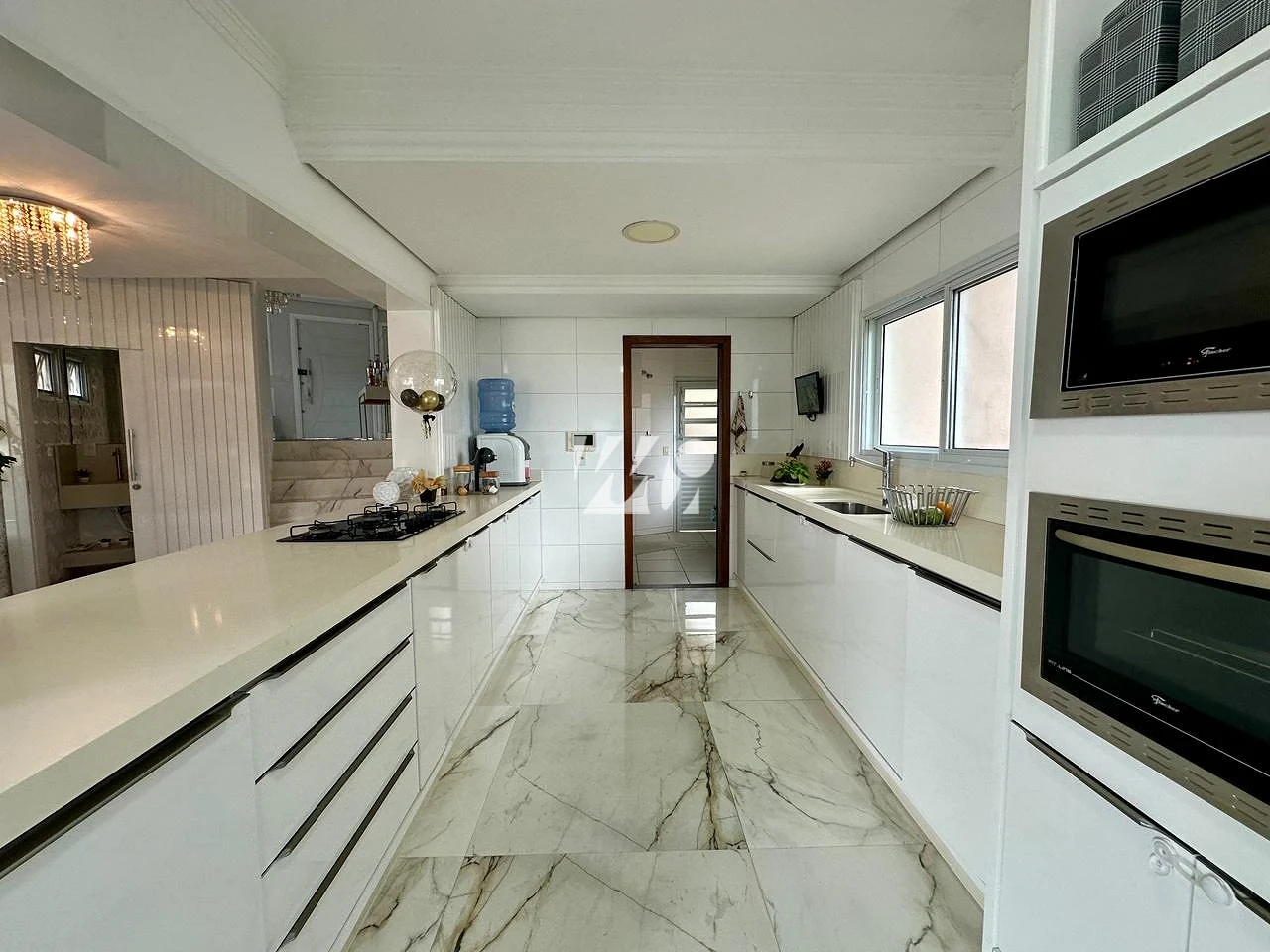 Casa em Pedra Branca, Palhoça. 3 quartos, 311m². Imagem 27 de 50