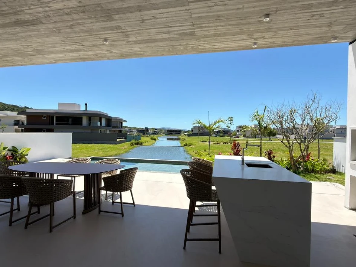 Casa em Pedra Branca, Palhoça. 3 quartos, 294m². Imagem 7 de 13