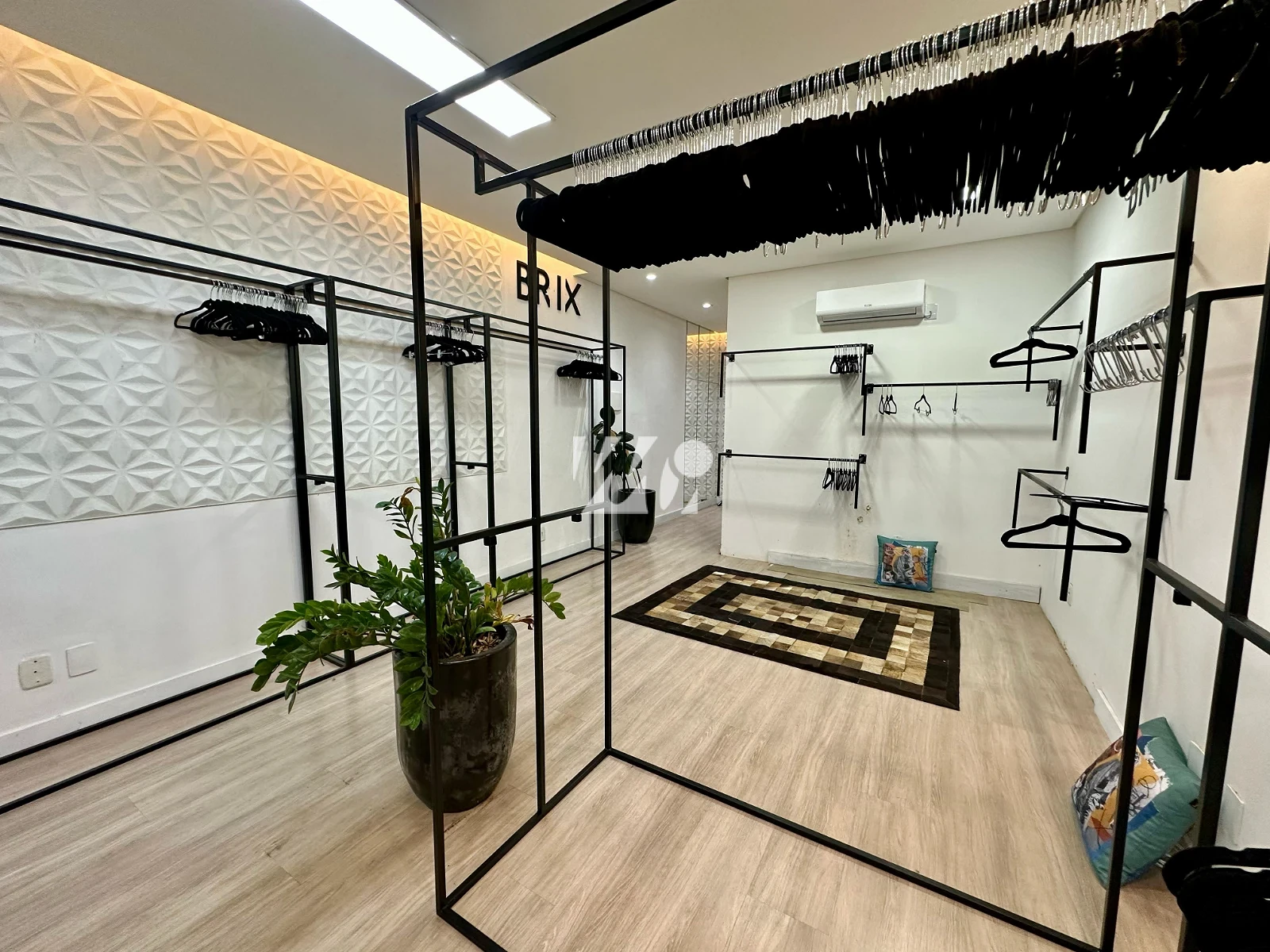 Escritório/Sala em Pagani, Palhoça. 0 quartos, 43m². Imagem 7 de 9