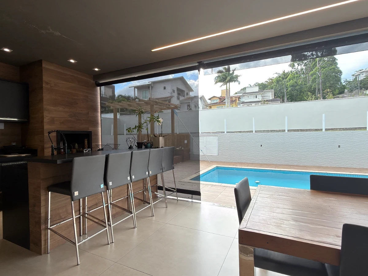 Casa em Pedra Branca, Palhoça. 4 quartos, 360m². Imagem 8 de 14