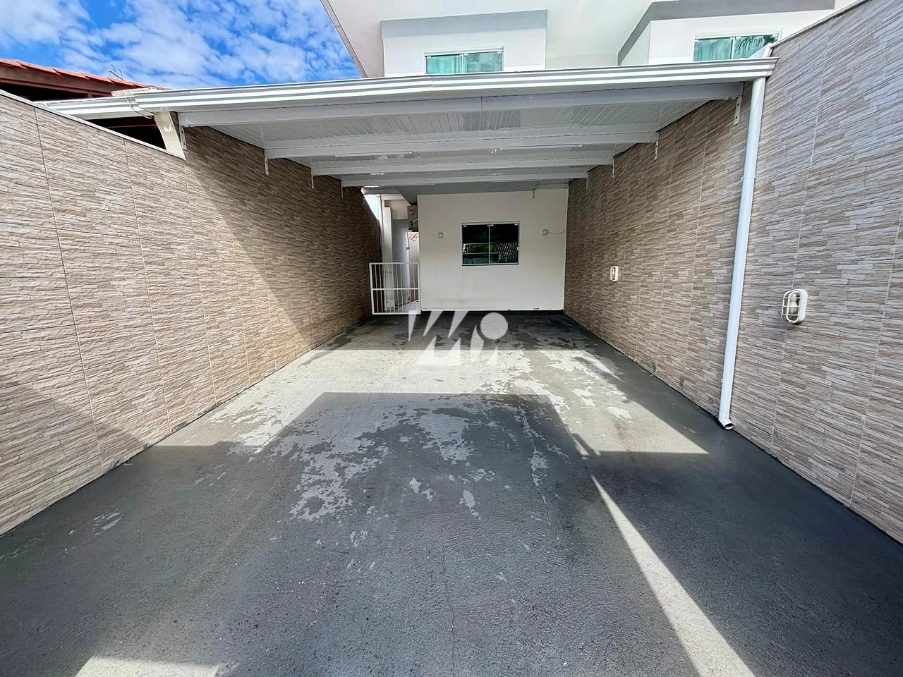 Sobrado Geminado em Madri, Palhoça. 2 quartos, 111m². Imagem 2 de 16