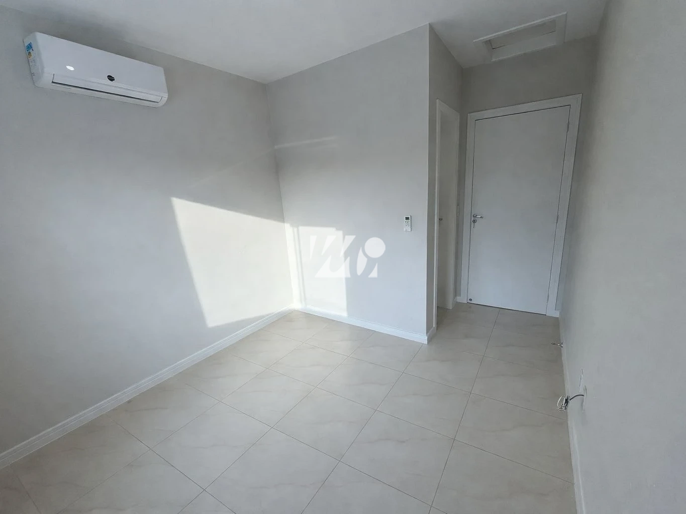 Sobrado Geminado em Madri, Palhoça. 2 quartos, 111m². Imagem 11 de 16