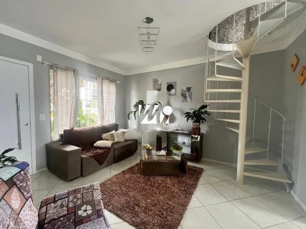 Casa em Madri, Palhoça. 3 quartos, 160m². Imagem 2 de 14