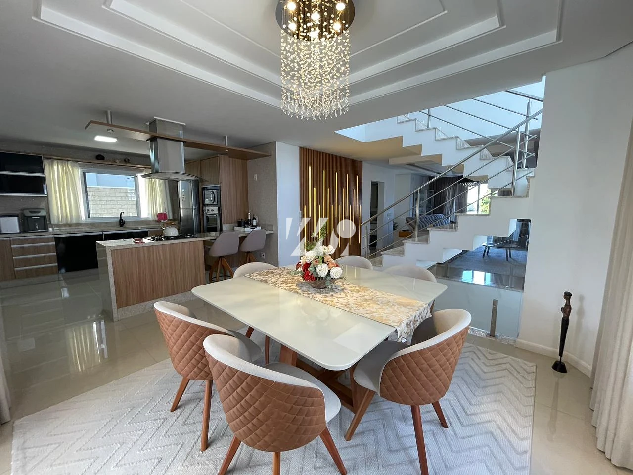 Casa em Pedra Branca, Palhoça. 4 quartos, 257m². Imagem 3 de 22