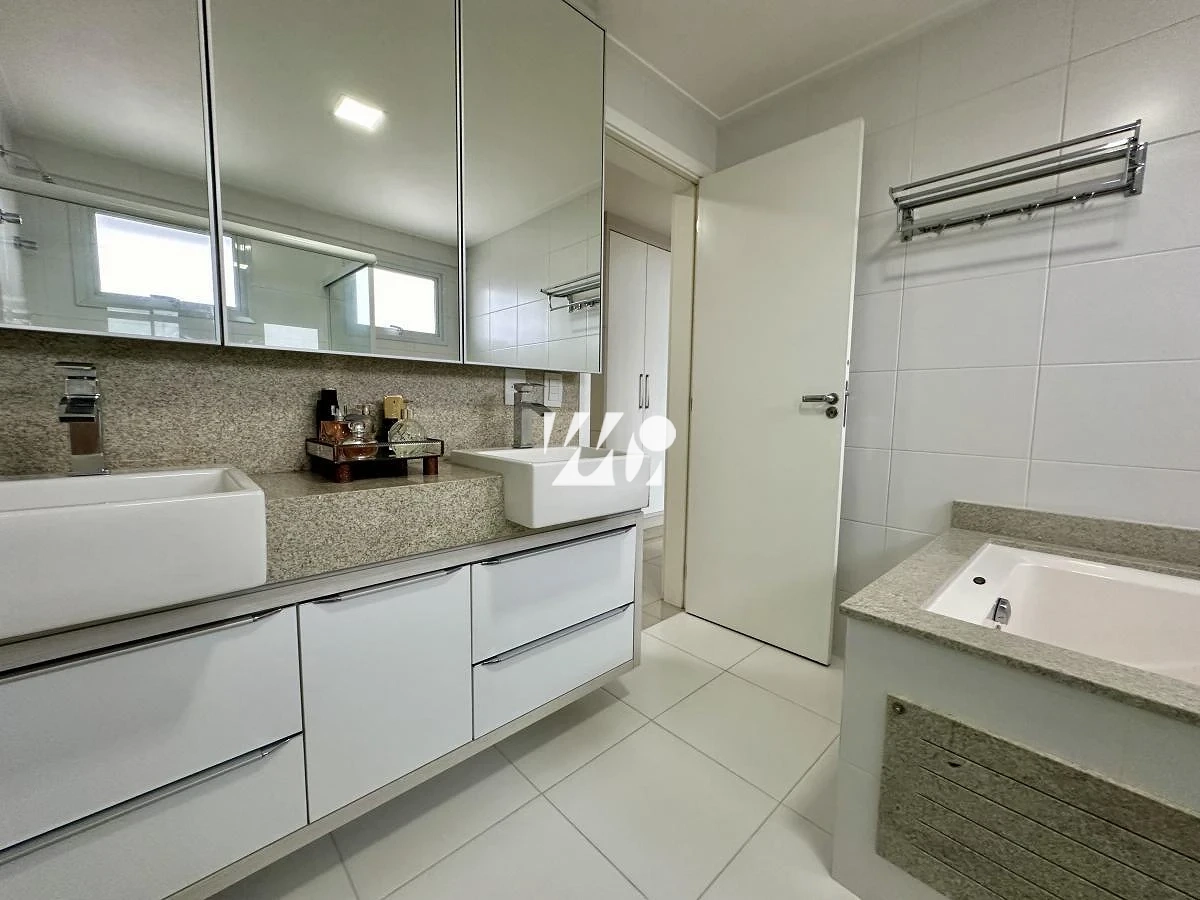 Apartamento em Centro, Palhoça. 3 quartos, 162m². Imagem 20 de 41