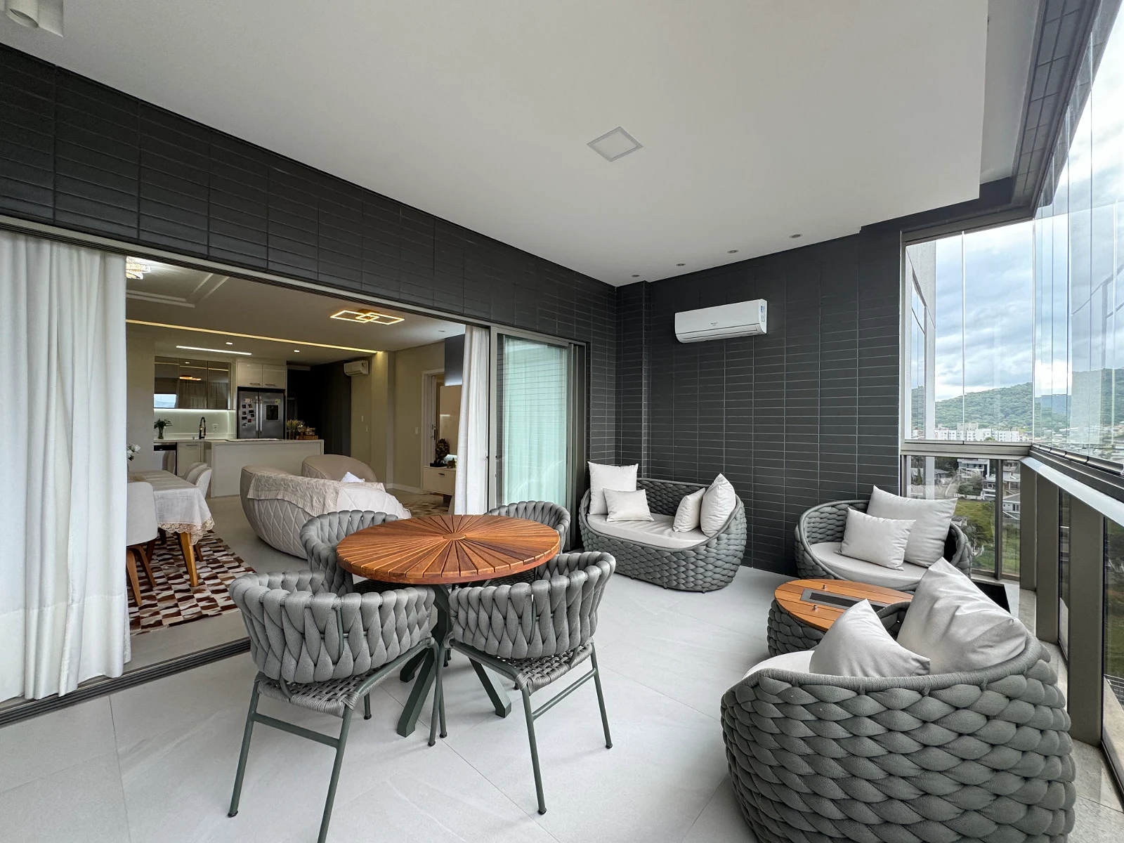 Apartamento em Pedra Branca, Palhoça. 3 quartos, 140m². Imagem 1 de 20