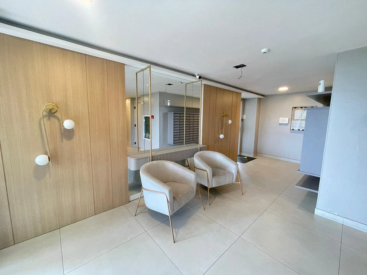 Apartamento em Pagani, Palhoça. 3 quartos, 70m². Imagem 2 de 17