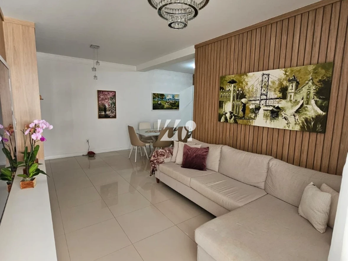 Apartamento em Centro, Palhoça. 3 quartos, 130m². Imagem 2 de 15