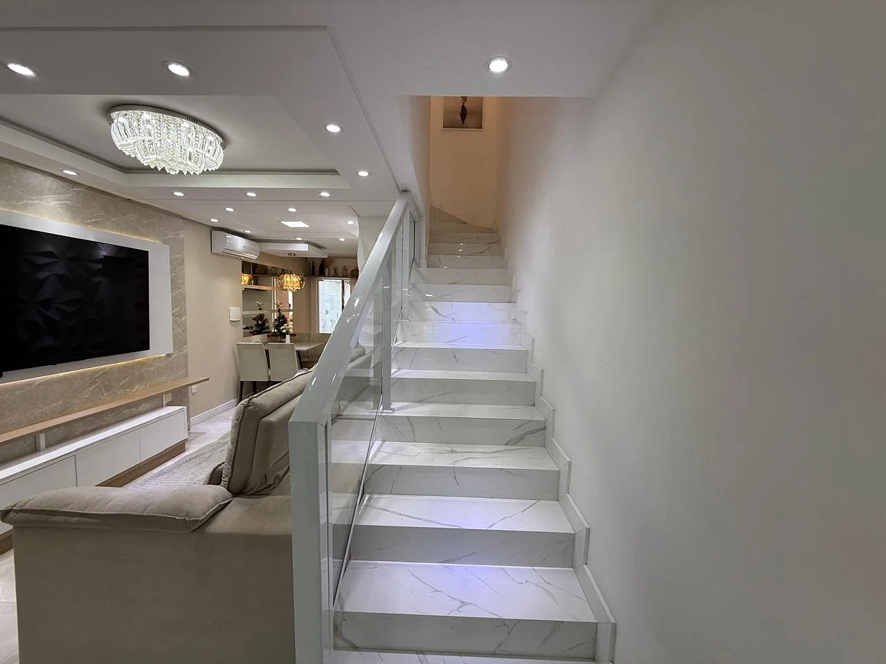 Sobrado Geminado em Aririu, Palhoça. 2 quartos, 60m². Imagem 2 de 15