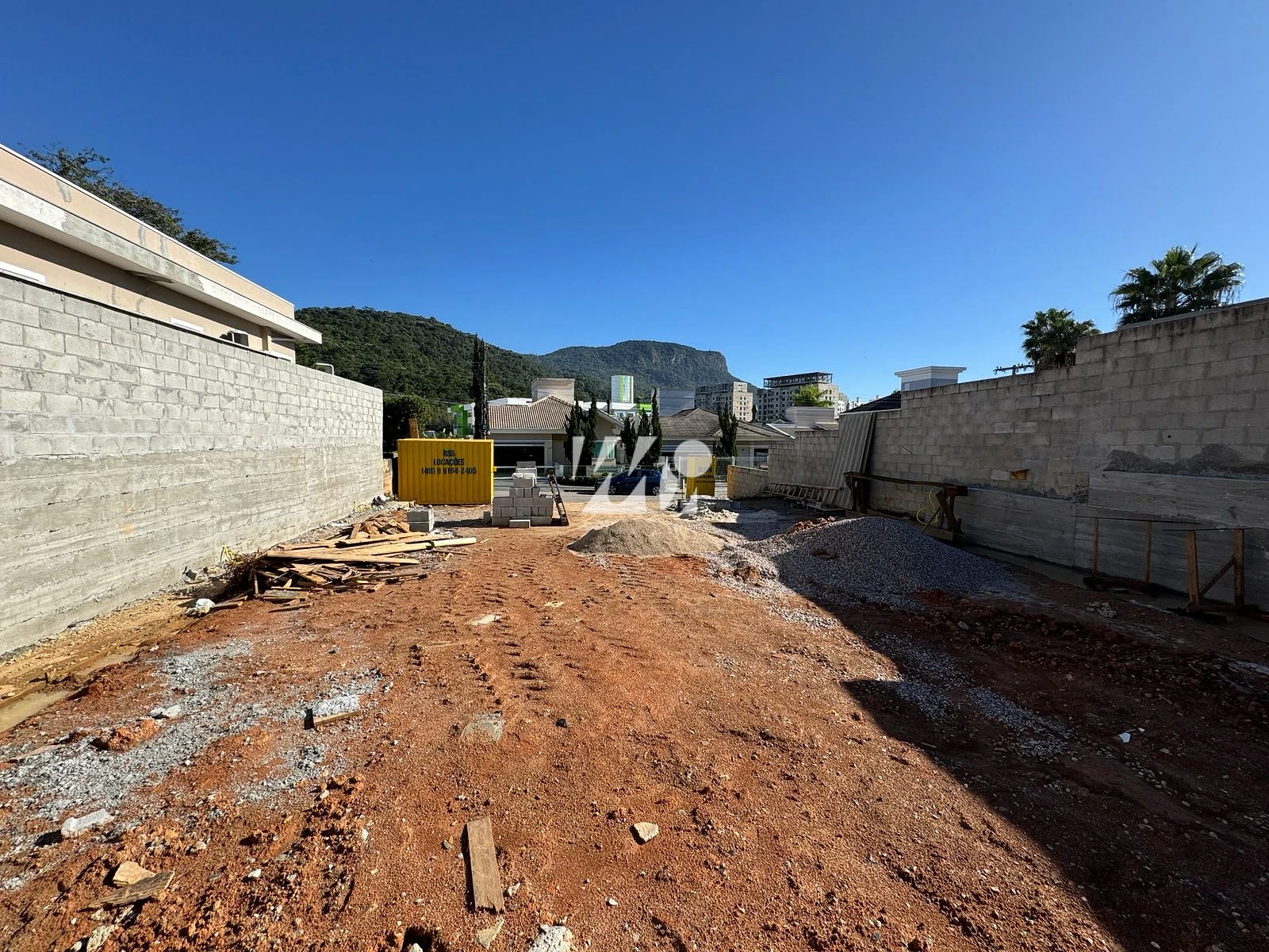 Terreno em Pedra Branca, Palhoça. 0 quartos, 0m². Imagem 4 de 11