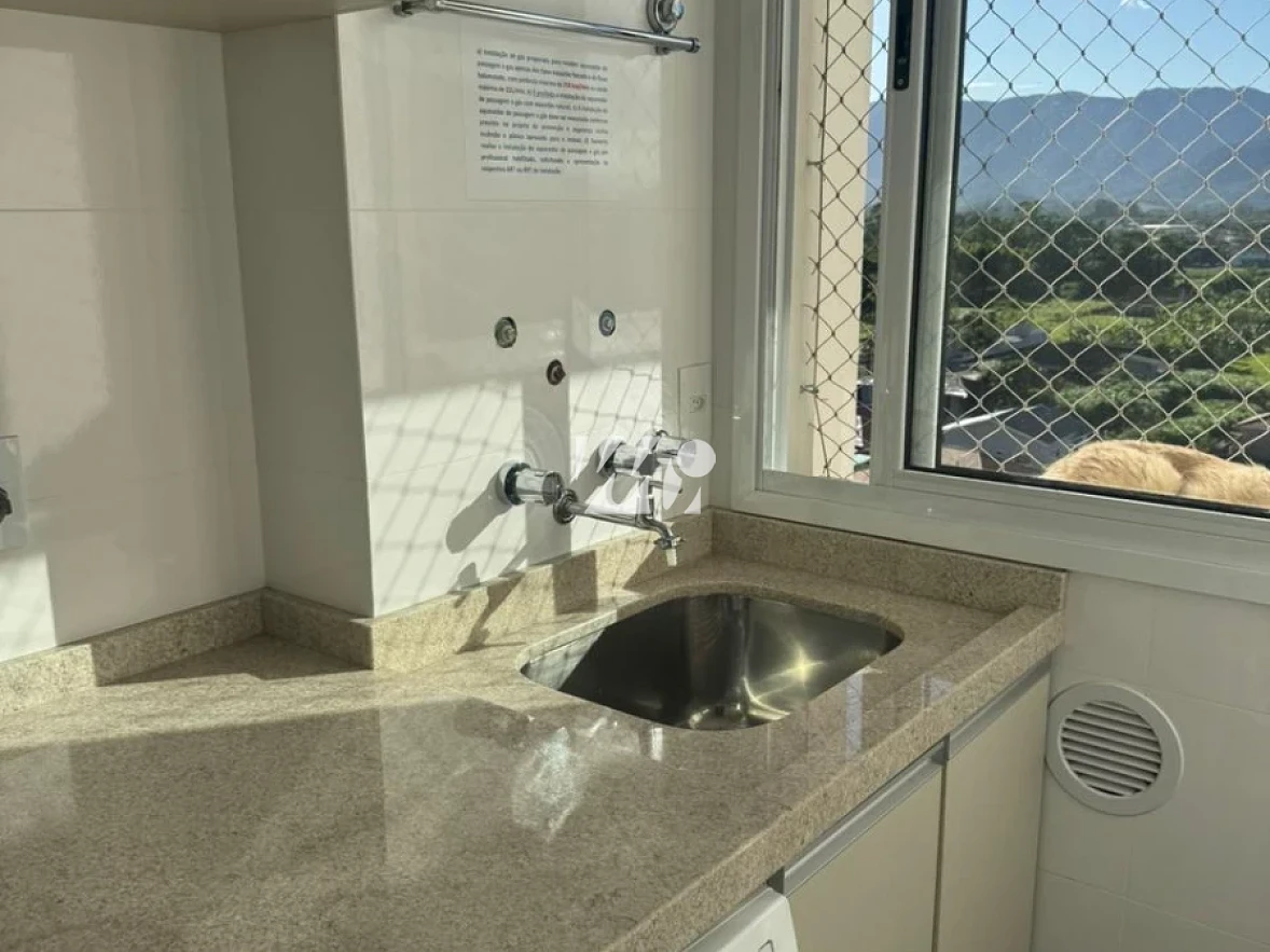 Apartamento em Vila Becker, Santo Amaro da Imperatriz. 2 quartos, 74m². Imagem 10 de 22