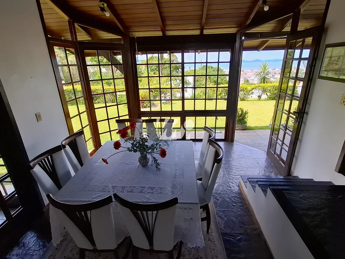 Casa em Bosque das Mansões, São José. 4 quartos, 302m². Imagem 14 de 37