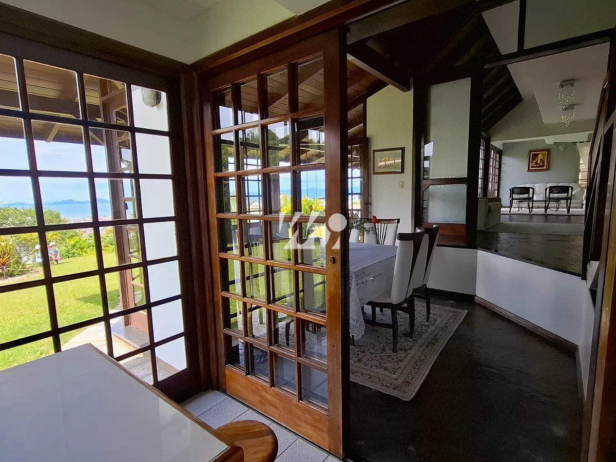 Casa em Bosque das Mansões, São José. 4 quartos, 302m². Imagem 28 de 37