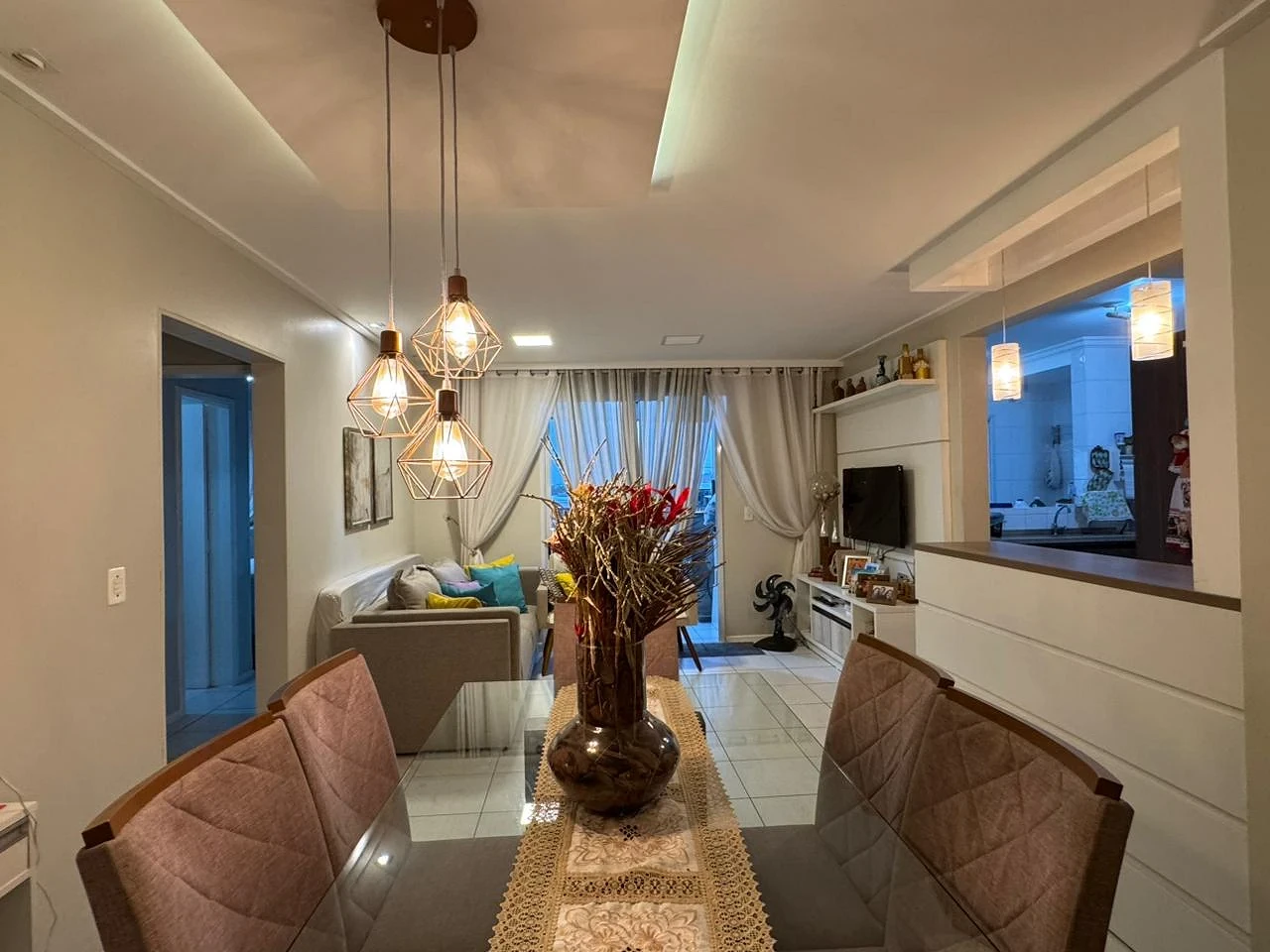 Apartamento em Pagani, Palhoça. 2 quartos, 83m². Imagem 1 de 20