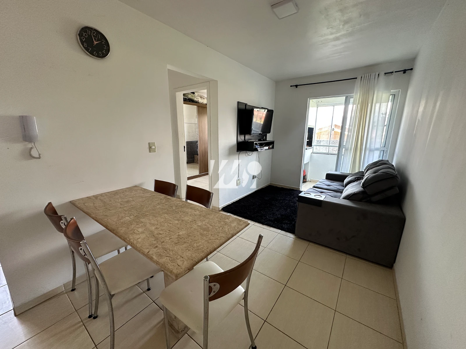 Apartamento em São Sebastião, Palhoça. 2 quartos, 51m². Imagem 1 de 11