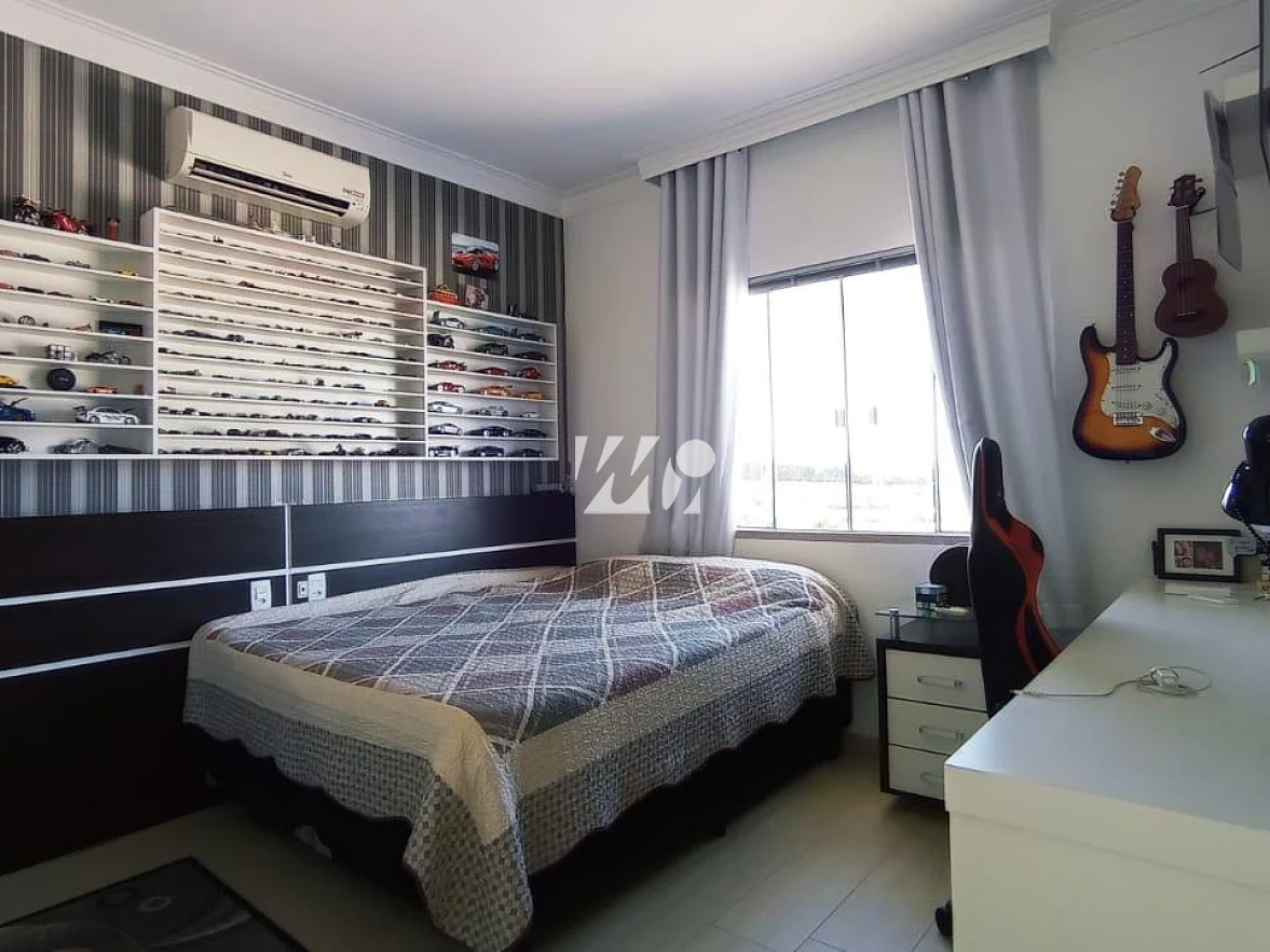 Casa em Pedra Branca, Palhoça. 4 quartos, 274m². Imagem 17 de 25