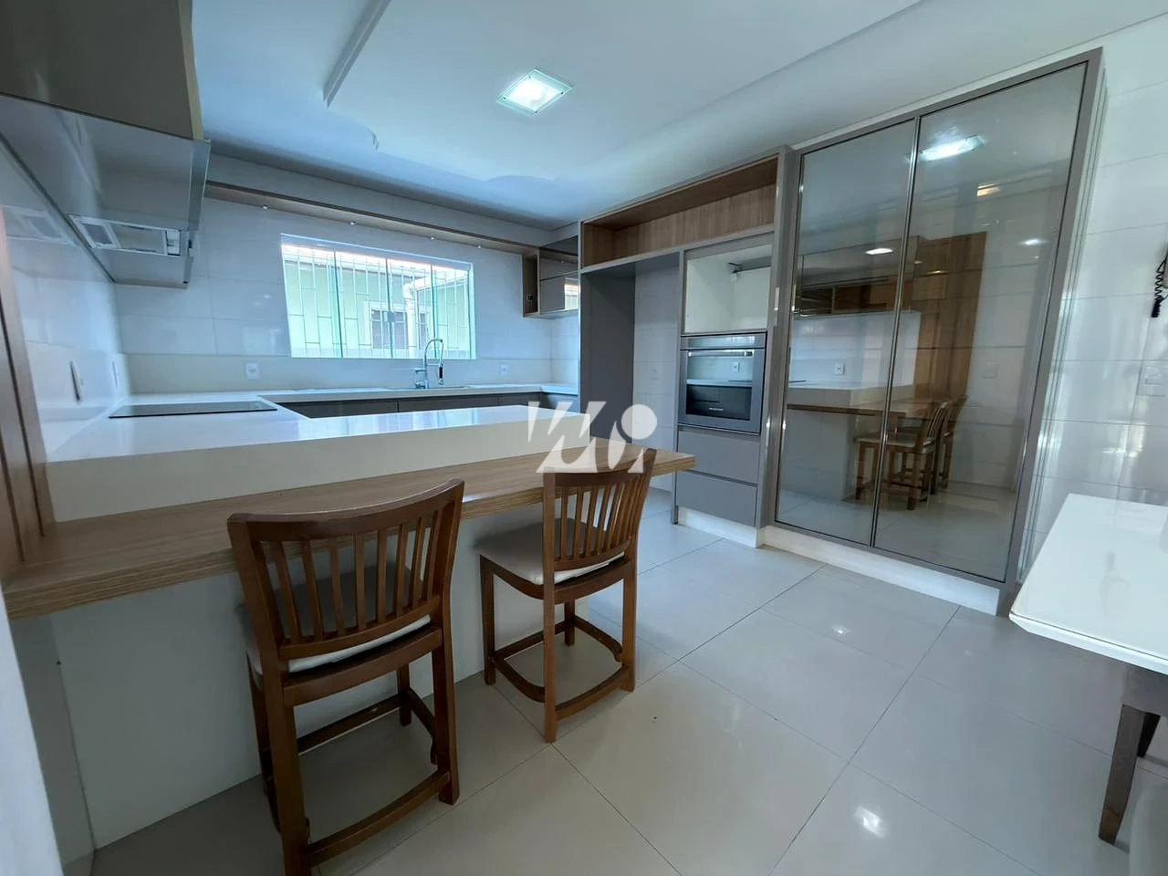 Casa em Pagani, Palhoça. 4 quartos, 237m². Imagem 4 de 39