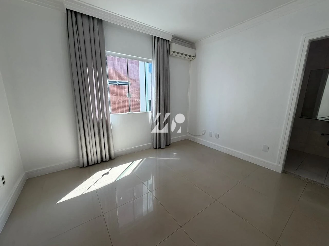 Casa em Pagani, Palhoça. 4 quartos, 237m². Imagem 34 de 39