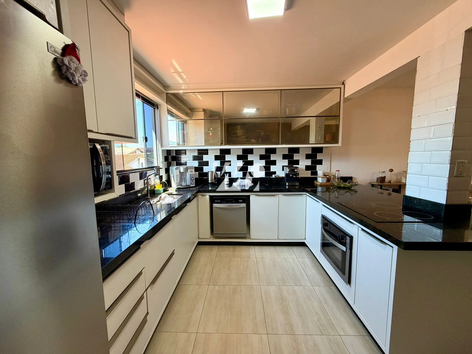 Casa em Madri, Palhoça. 4 quartos, 225m². Imagem 7 de 15