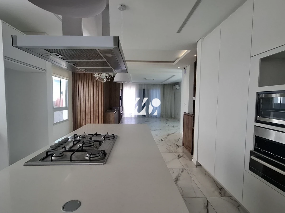 Casa em Pedra Branca, Palhoça. 3 quartos, 246m². Imagem 6 de 32