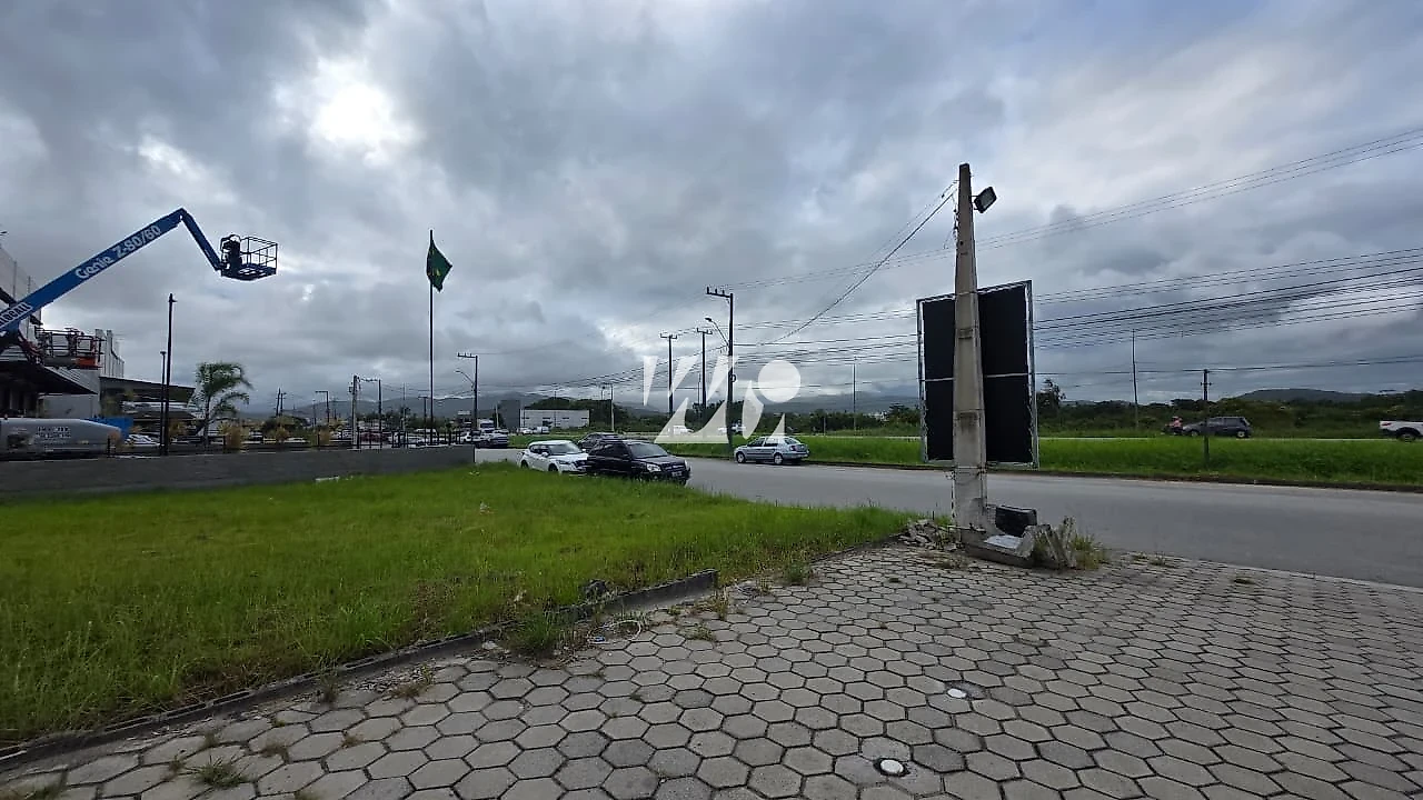 Galpão/Depósito em Sertão do Maruim, São José. 0 quartos, 2256m². Imagem 5 de 13
