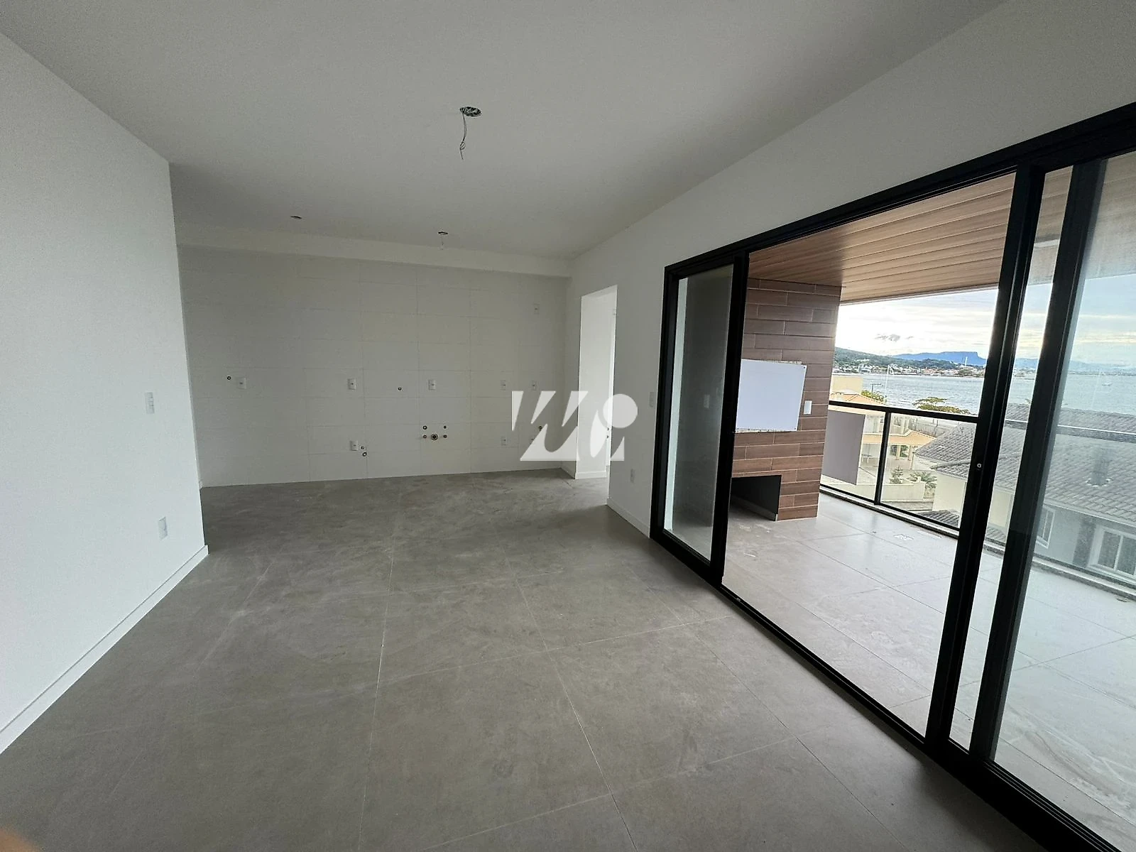 Apartamento em Praia de Fora, Palhoça. 3 quartos, 90m². Imagem 3 de 18