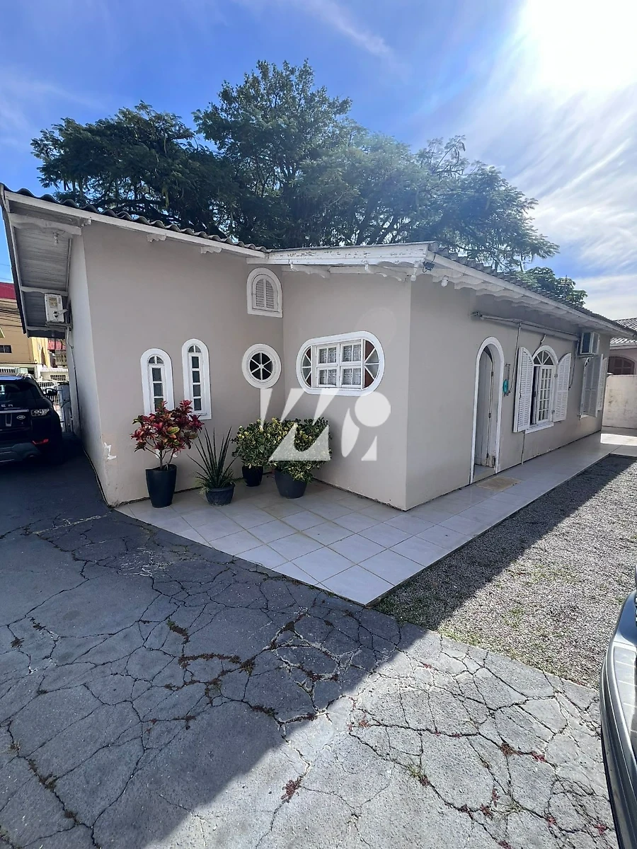 Casa em Centro, Palhoça. 3 quartos, 135m². Imagem 2 de 27