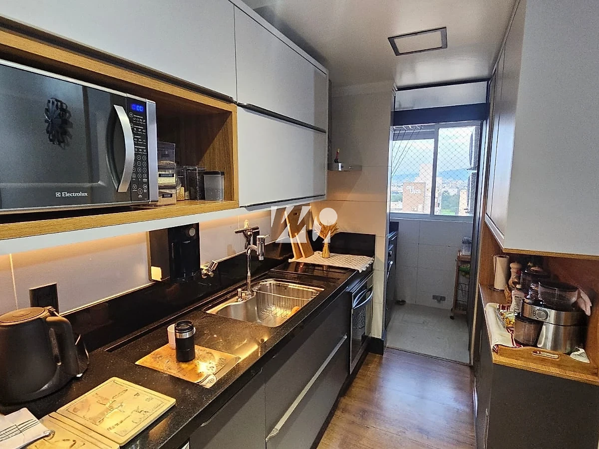 Apartamento em Pedra Branca, Palhoça. 3 quartos, 93m². Imagem 2 de 15