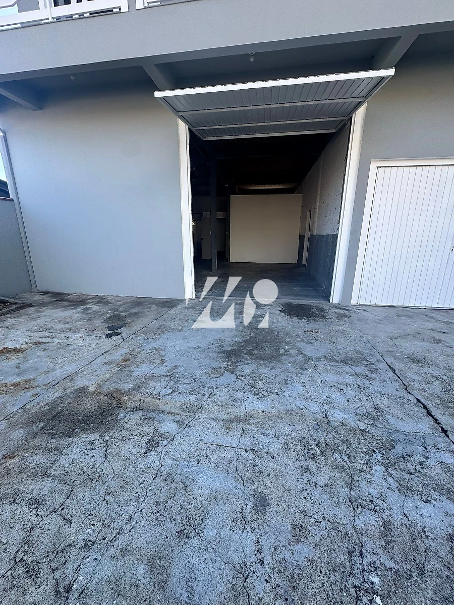 Galpão/Depósito em Passa Vinte, Palhoça. 0 quartos, 80m². Imagem 2 de 11