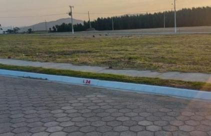 Terreno em Sambaqui, Imbituba